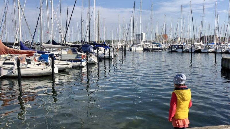 An der Ostsee im Winter mit Kindern